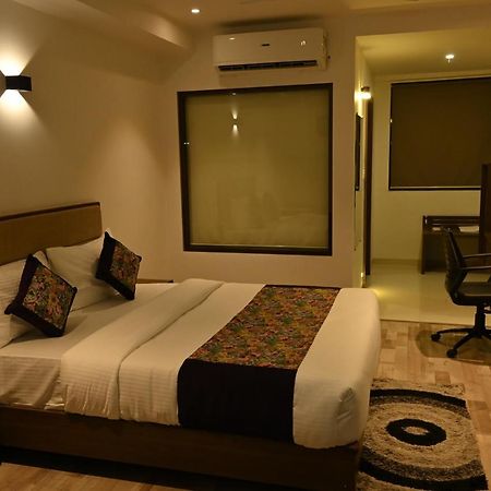 The Orange Zest Otel Vithalpur Dış mekan fotoğraf